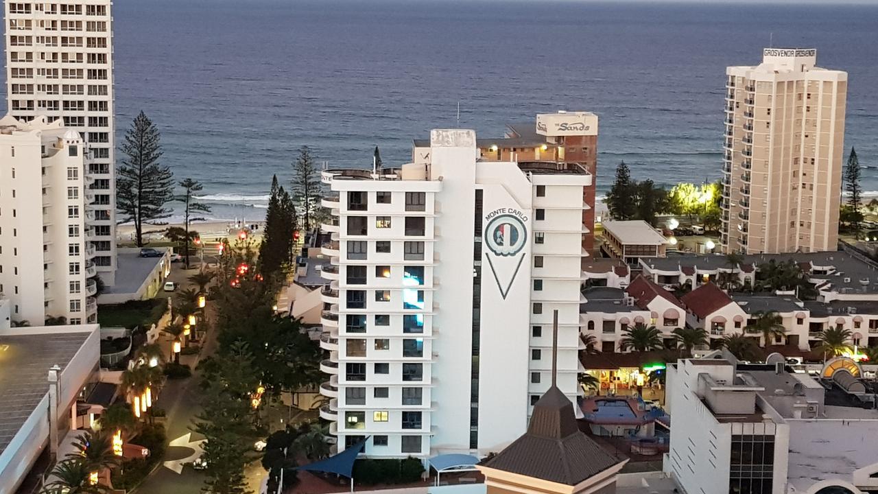 Monte Carlo Daire Surfers Paradise Dış mekan fotoğraf