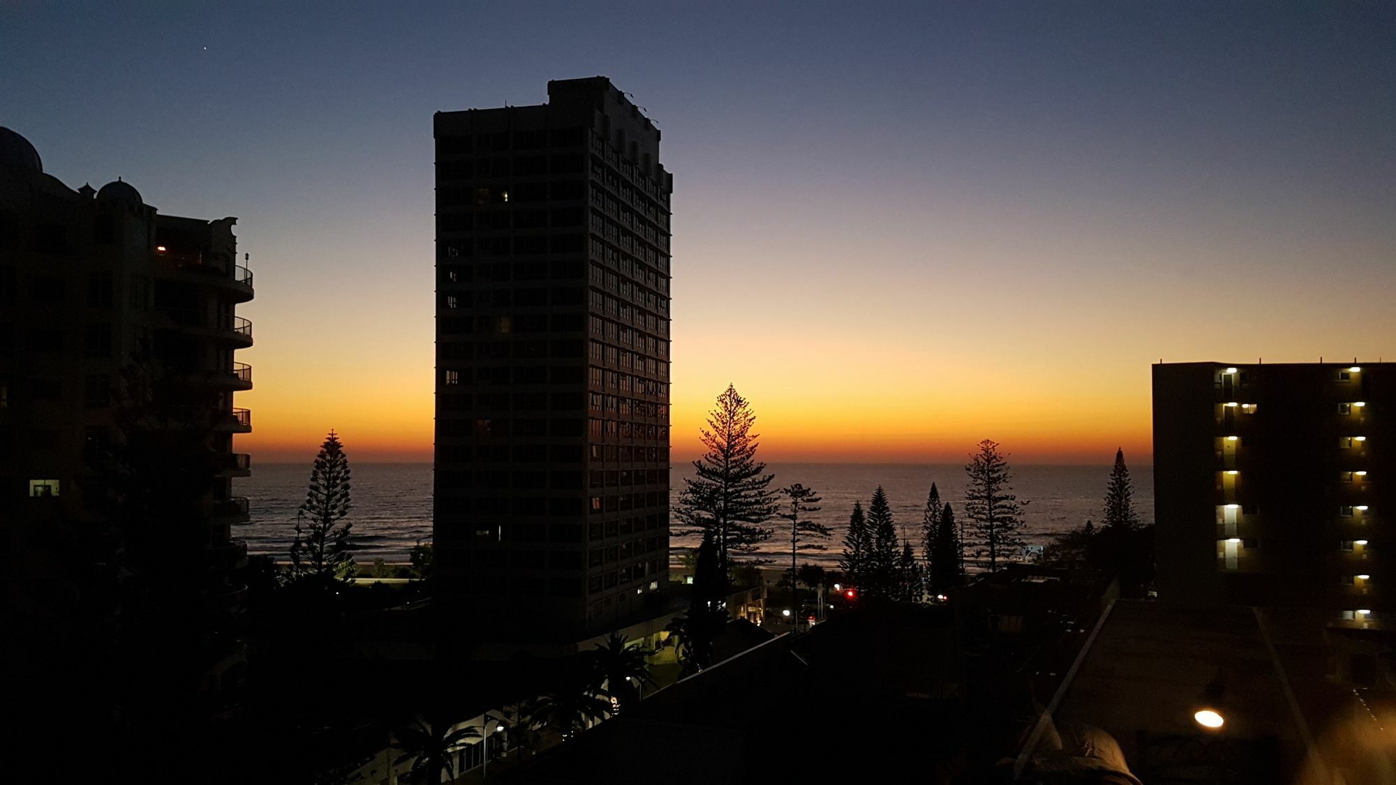 Monte Carlo Daire Surfers Paradise Dış mekan fotoğraf